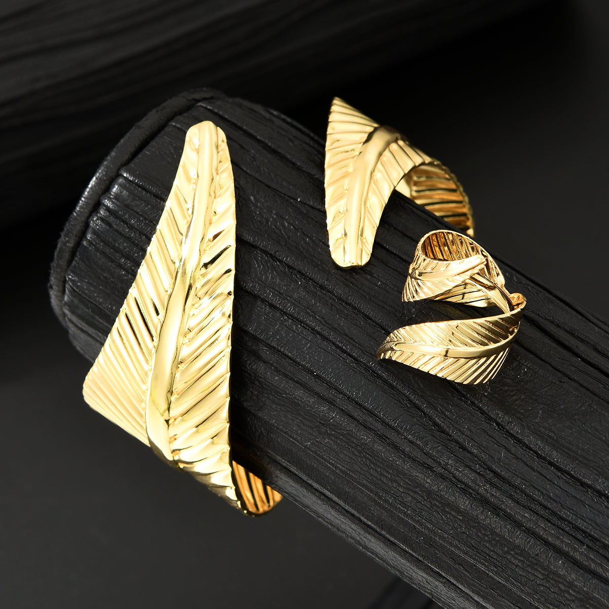 2pc Leaf & Cross Bracelet Ring Set