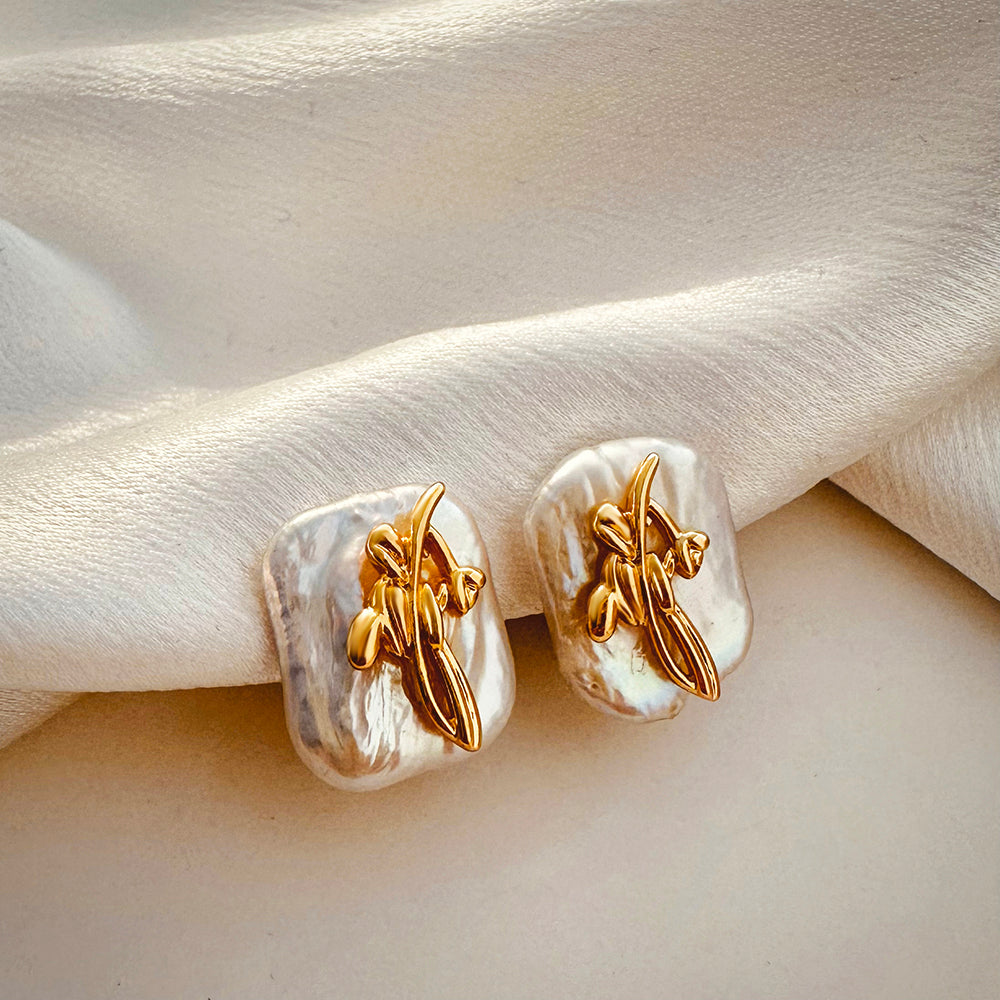 18k Gold Baroque Pearl Earrings