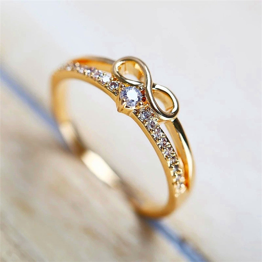 Chic Bow Infinity Zirconia Ring