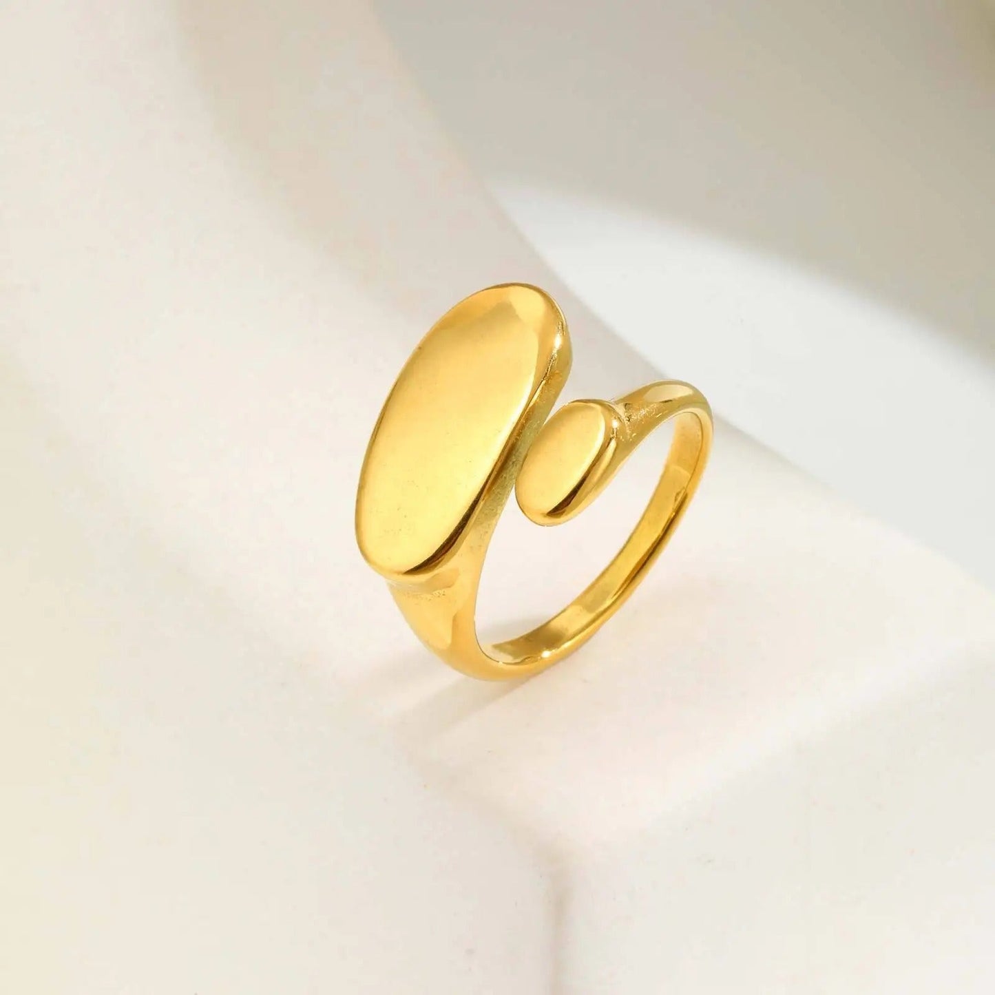 Minimal Geometric Open Ring