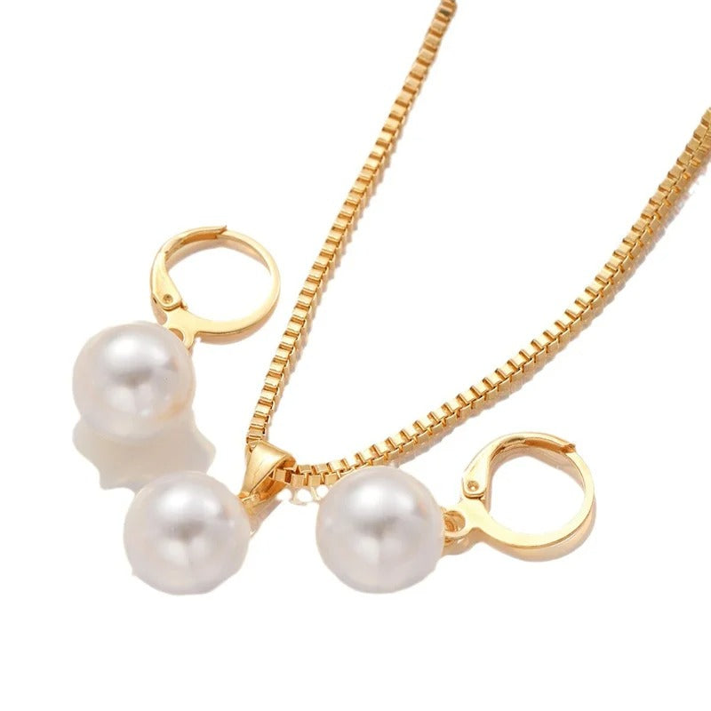 3pc Round Pearl Necklace and Earring Set