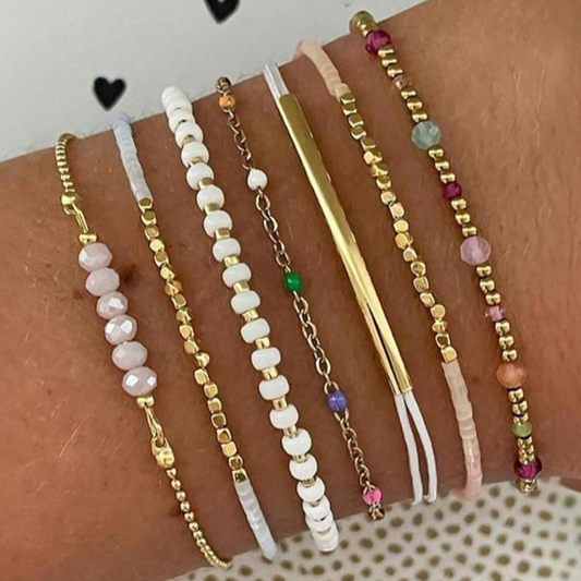 7pc Beaded Stackable Bracelet Set