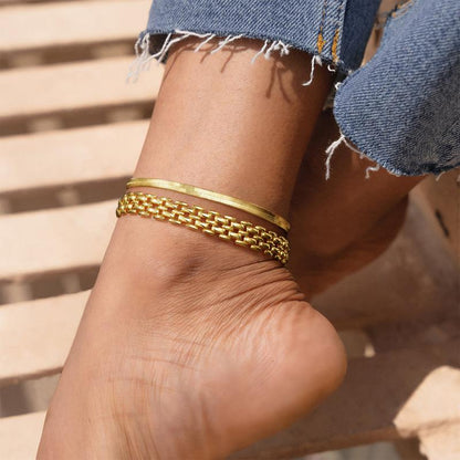 Minimal Chunky Anklet