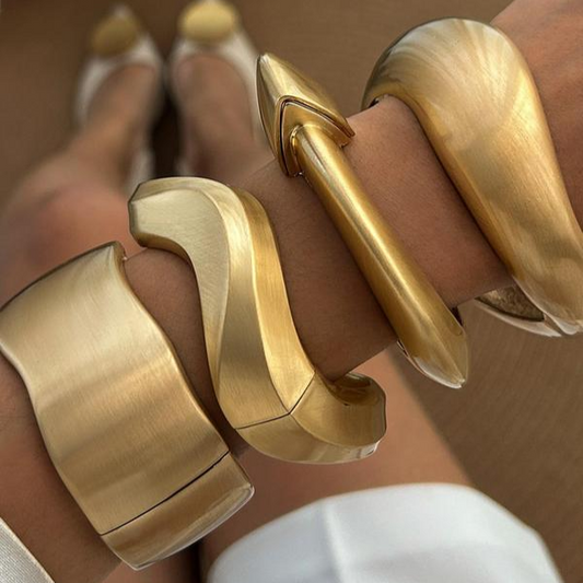 4pc Wavy Cuff Bracelet Set