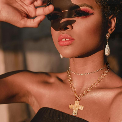 Dainty Cross Buckle Necklace