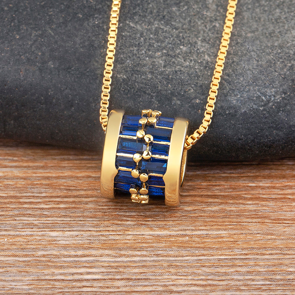 Rhinestone Circle Pendant Necklace