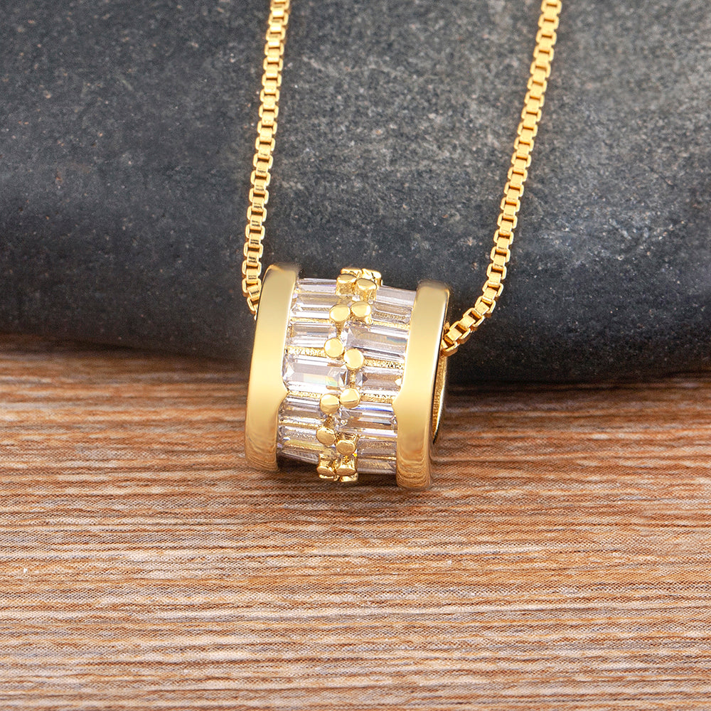 Rhinestone Circle Pendant Necklace