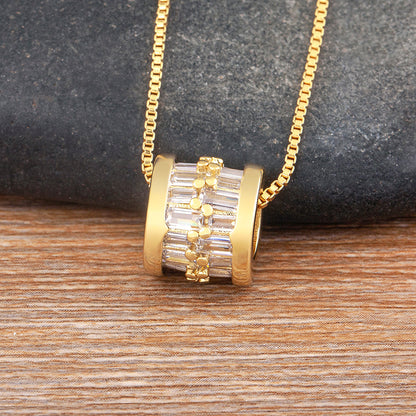 Rhinestone Circle Pendant Necklace