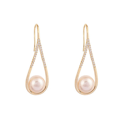 Elegant Teardrop Pearl Dangle Earrings