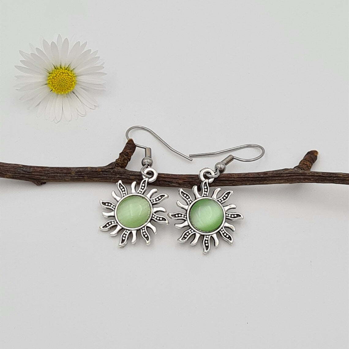 Green Sunburst Drop Earrings