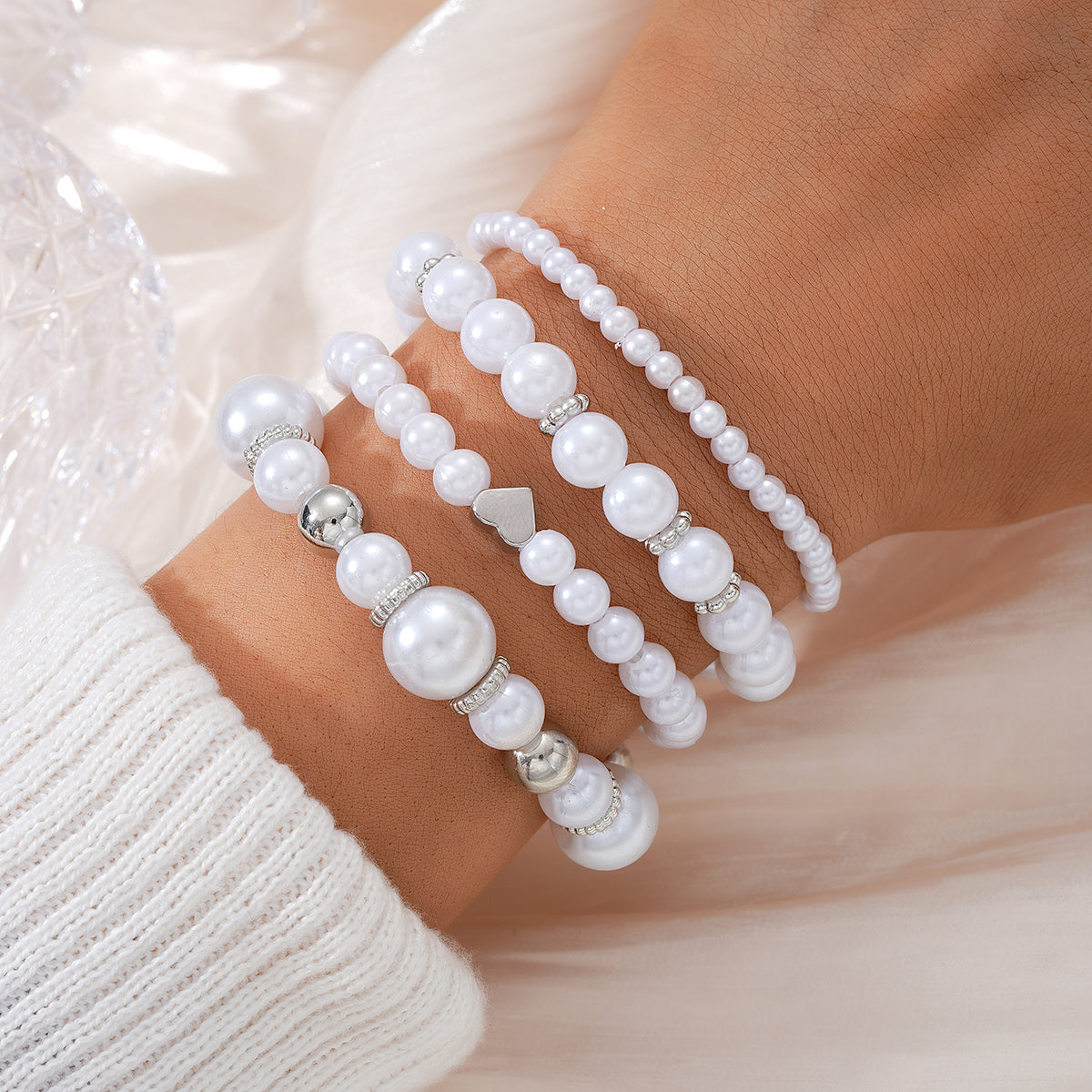 4pc White Pearl Beaded Bracelet Set