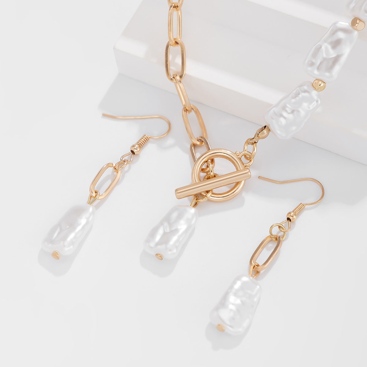 2pc Asymmetrical Pearl Link Jewelry Set