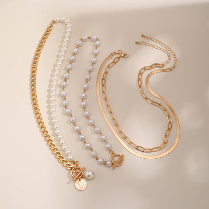 Layered Pearl and Chain Choker Necklace