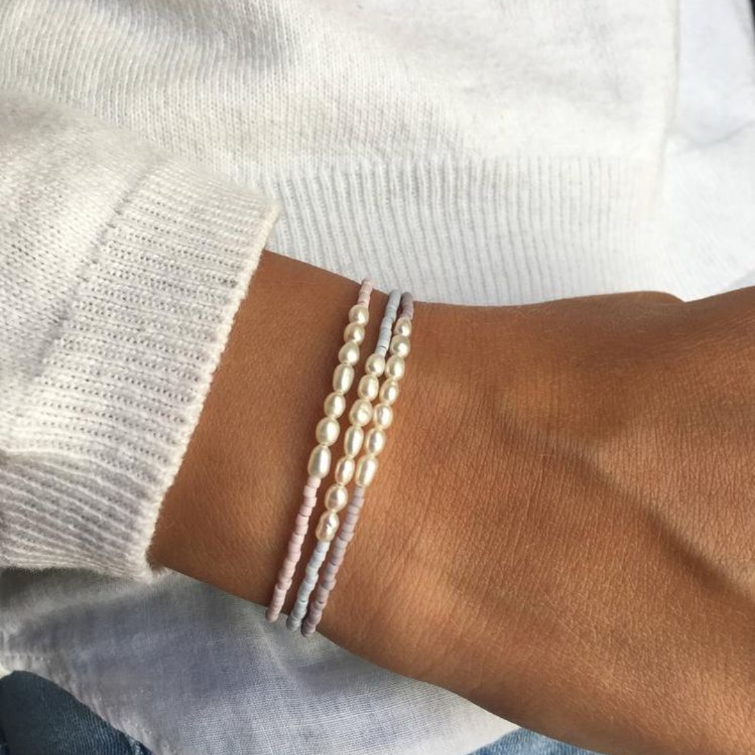 Dainty Freshwater Pearl Bracelet