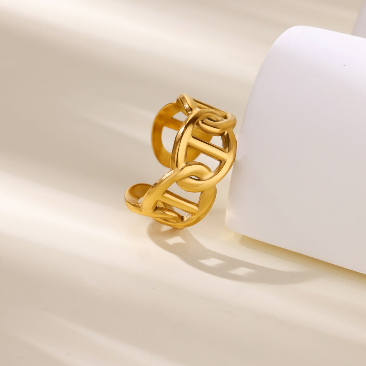 Gold Chain Link Open Ring
