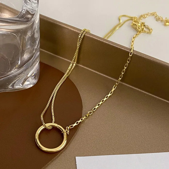 Minimalist Gold Circle Pendant Necklace