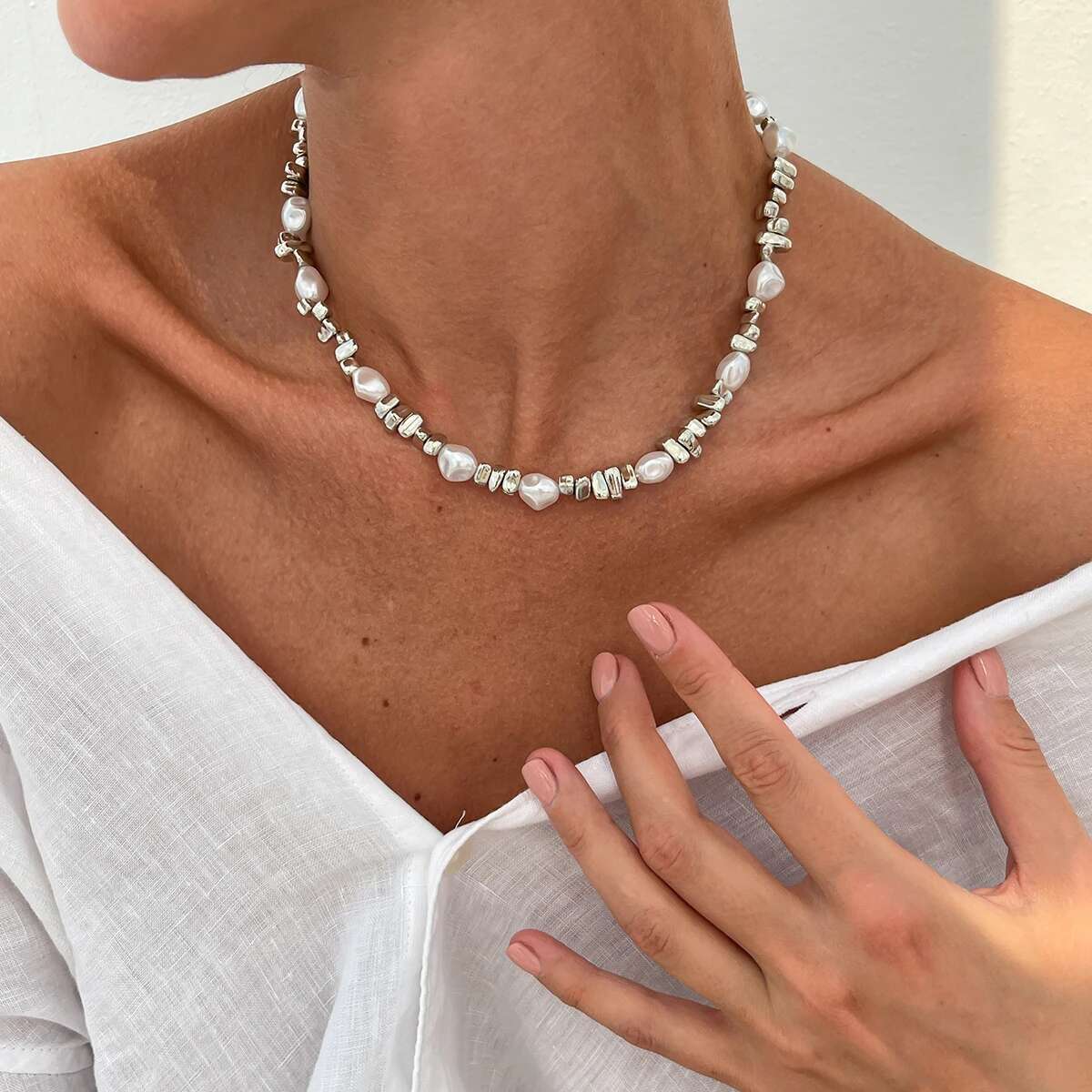 Beaded Pearl Choker Necklace