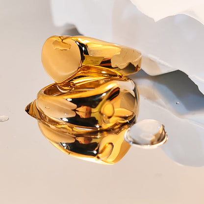 Minimalist Heart Signet Ring