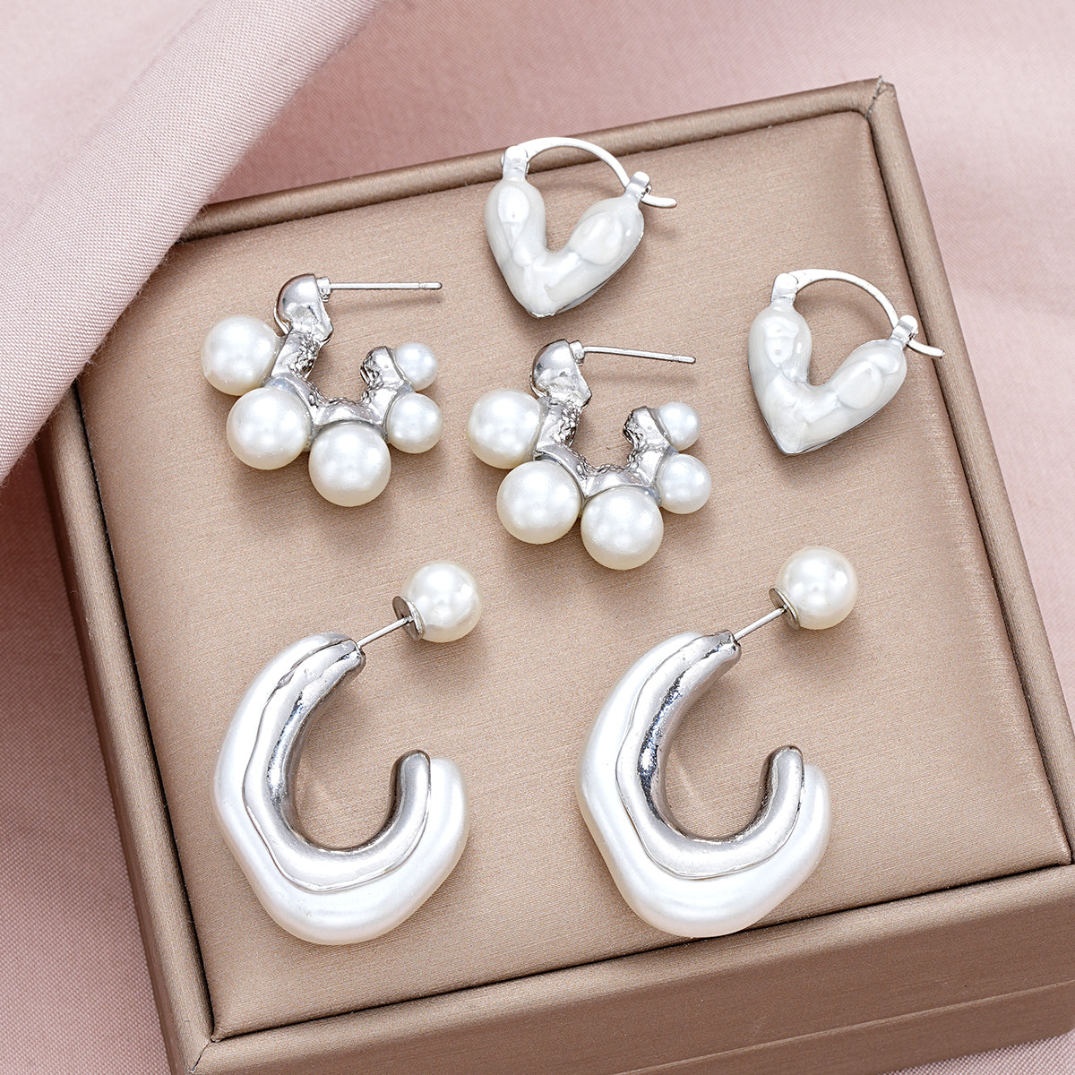 3pc Pearl & Enamel Heart Earring Set