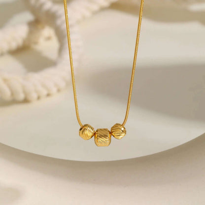 Minimalist Gold Bead Pendant Necklace