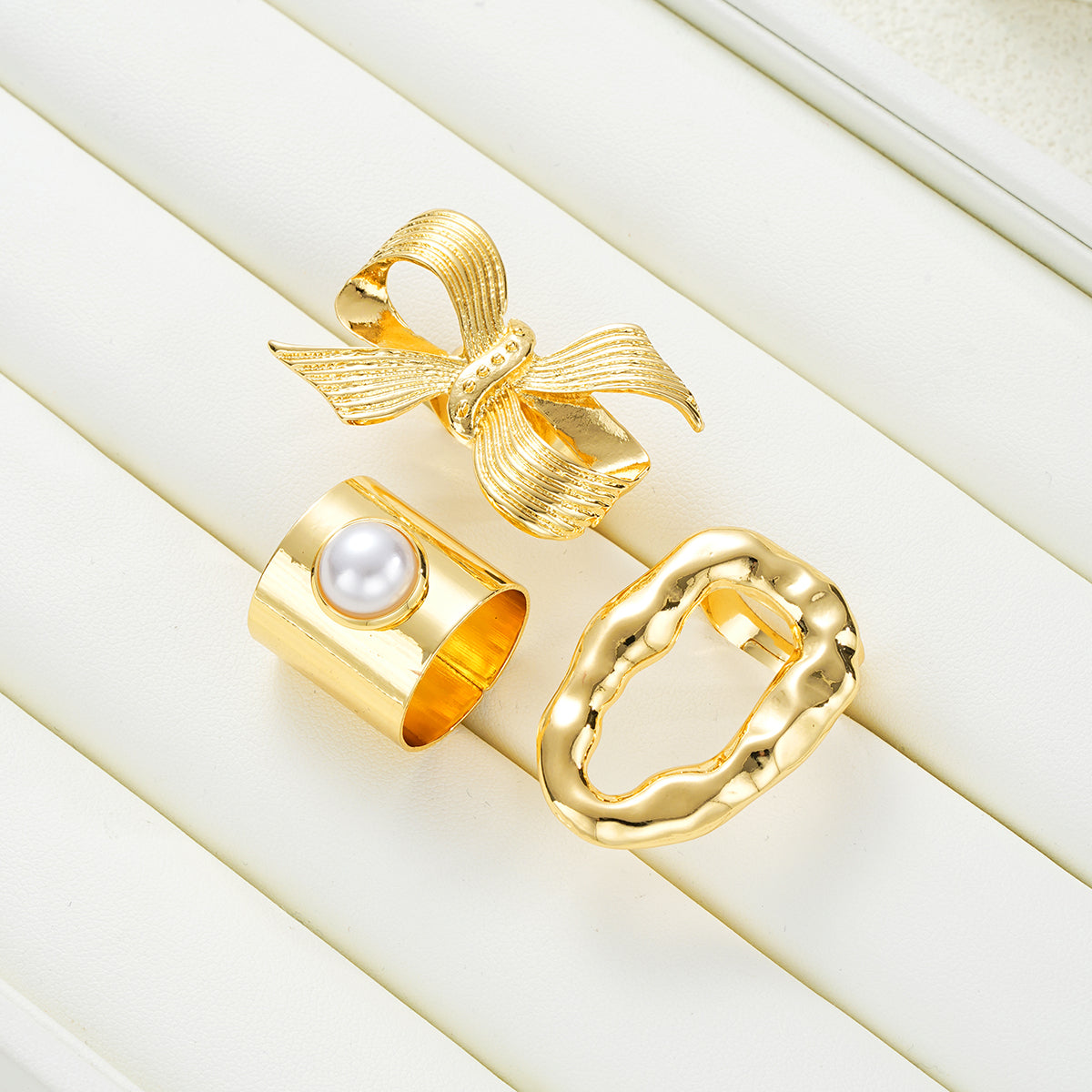 3pc Gold Statement Ring Set – Bow, Pearl & Abstract