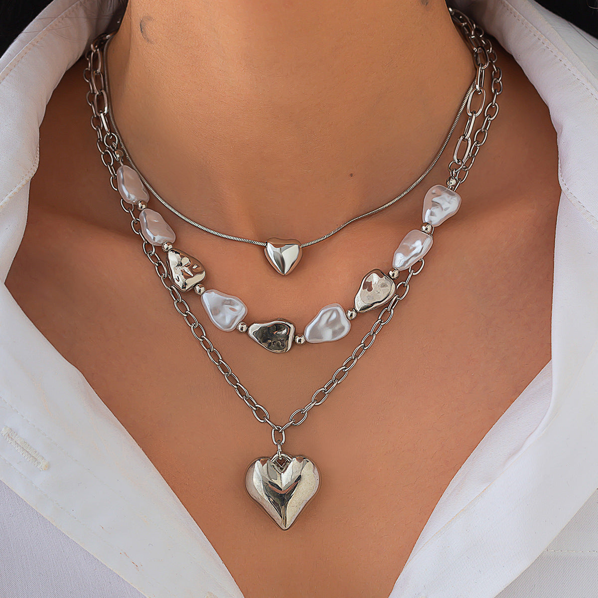 Pearl Tassel Heart Choker Necklace