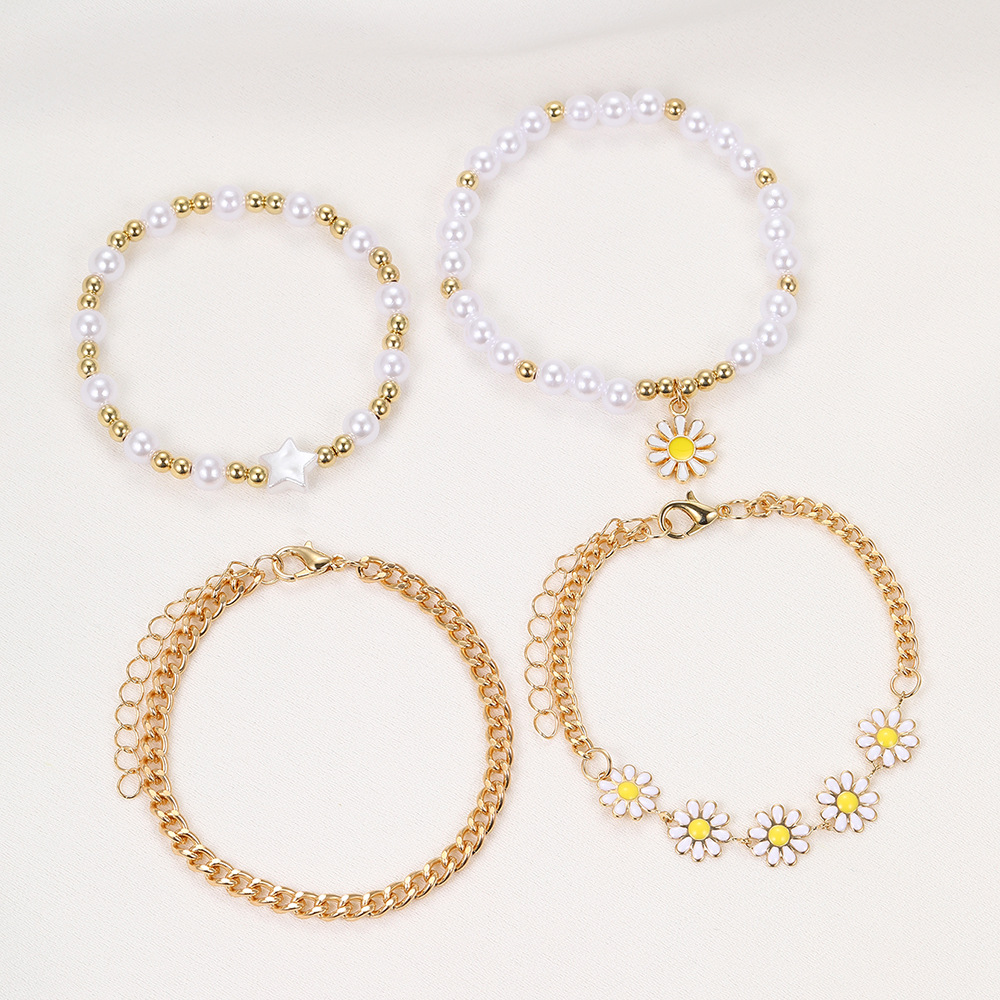 5pc Vintage Daisy & Pearl Bracelet Set