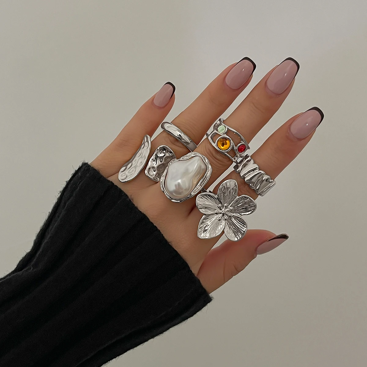 Irregular Floral Baroque Ring Set