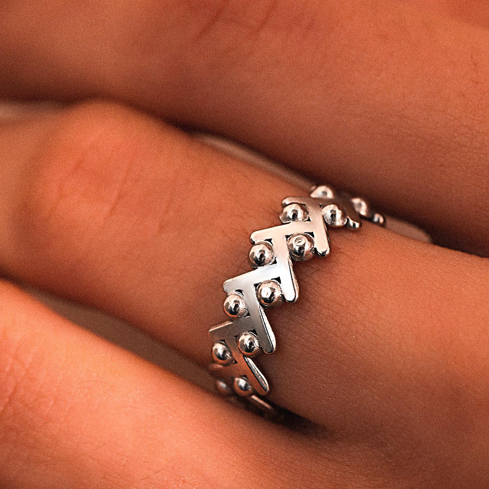 Geometric Zigzag Dot Ring
