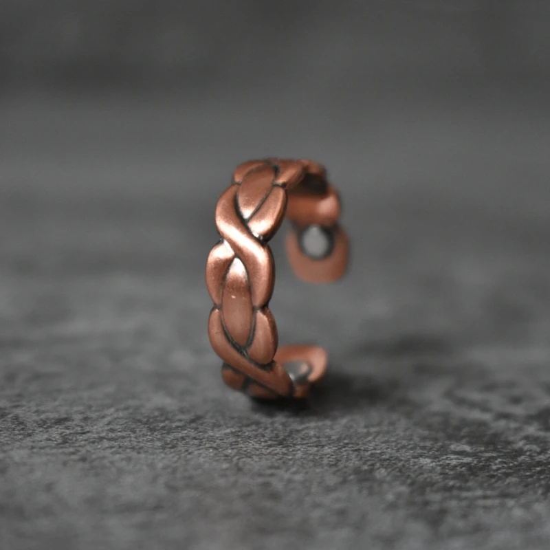 Intertwined Magnetic Copper Ring