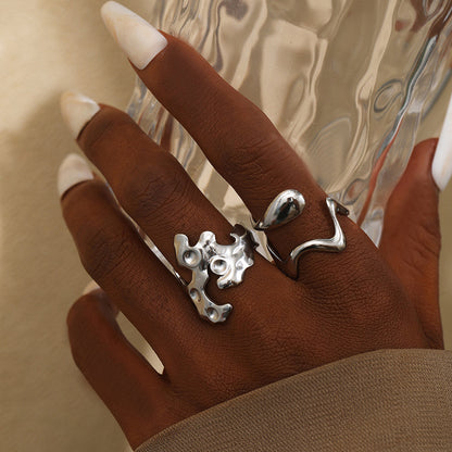 2pc Wavy & Textured Gold Ring Set