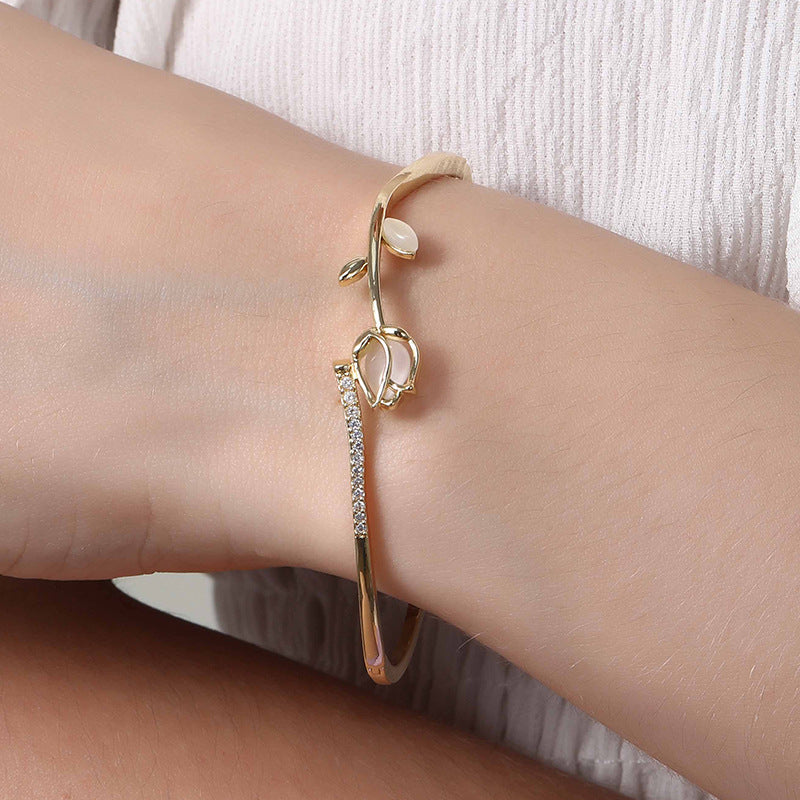 Dainty Tulip Flower Bangle