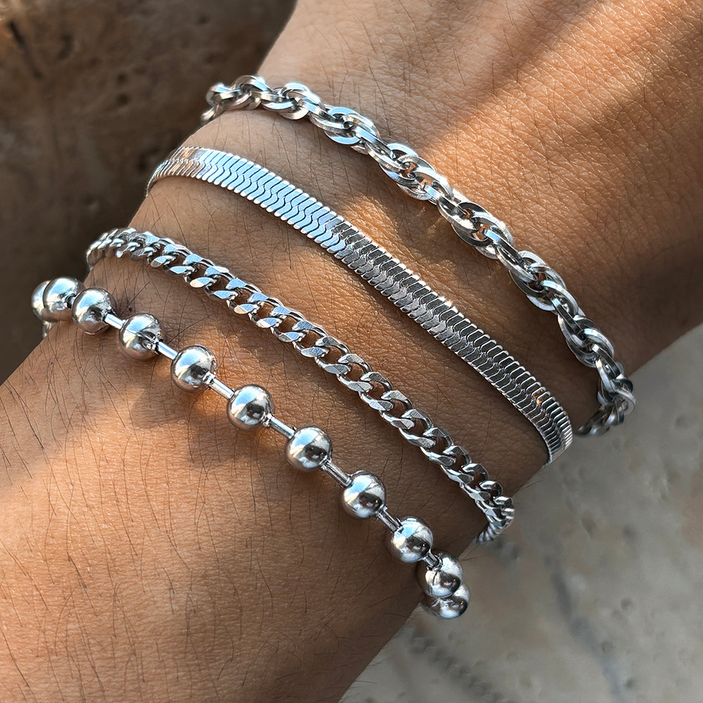 4pc Mixed Chain Bracelet Set