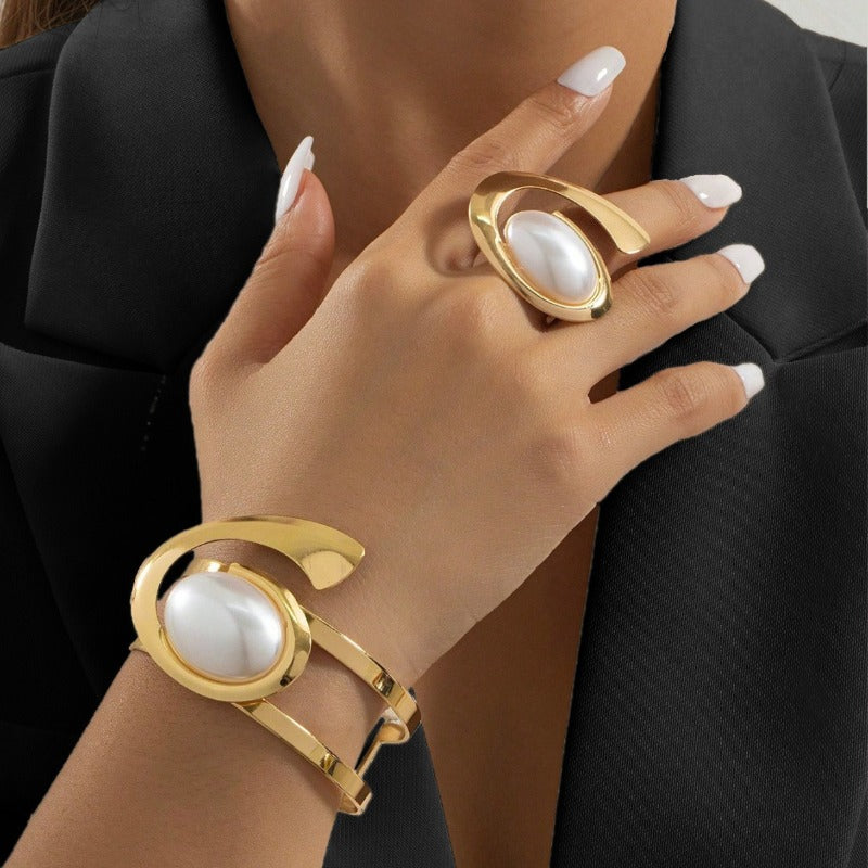 2pc Pearl Accent Statement Set