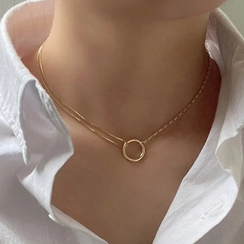 Minimalist Gold Circle Pendant Necklace
