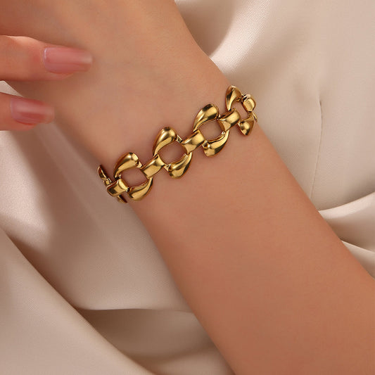 Gold Heart & Bow Chain Bracelet