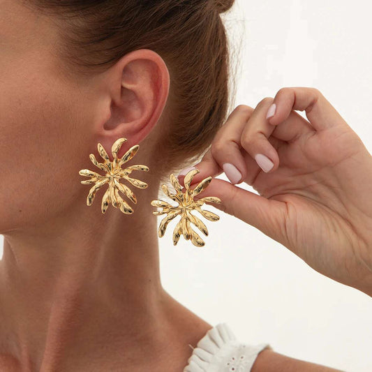 Bold Gold Flower Earrings Set
