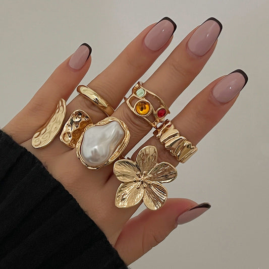 Vintage Baroque Pearl Flower Ring Set