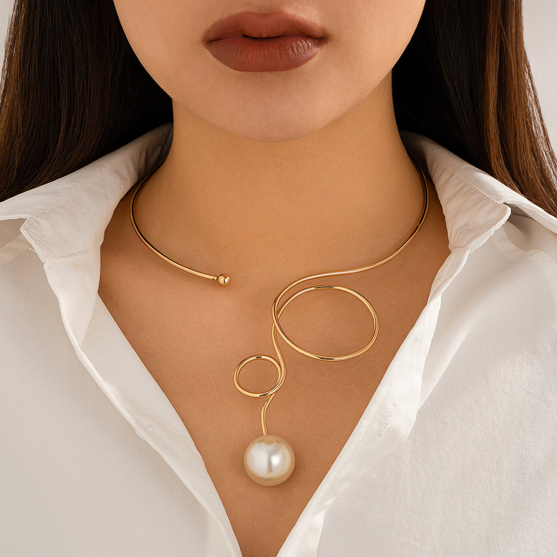 Twisted Punk Pearl Choker Necklace