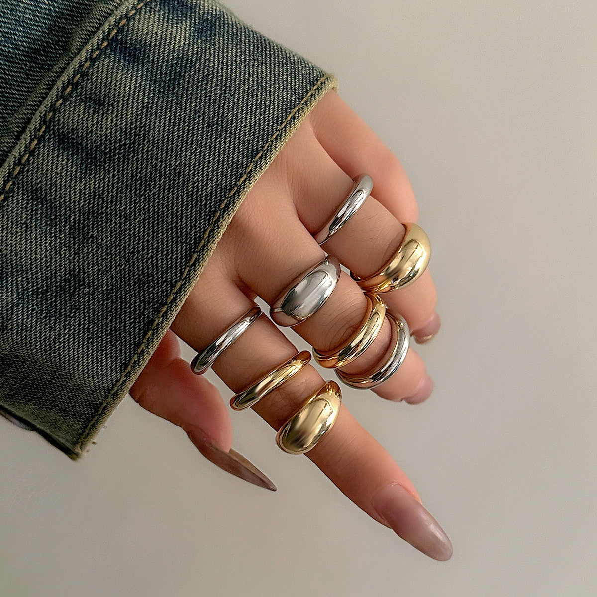8pc Mixed Metal Chunky Ring Set