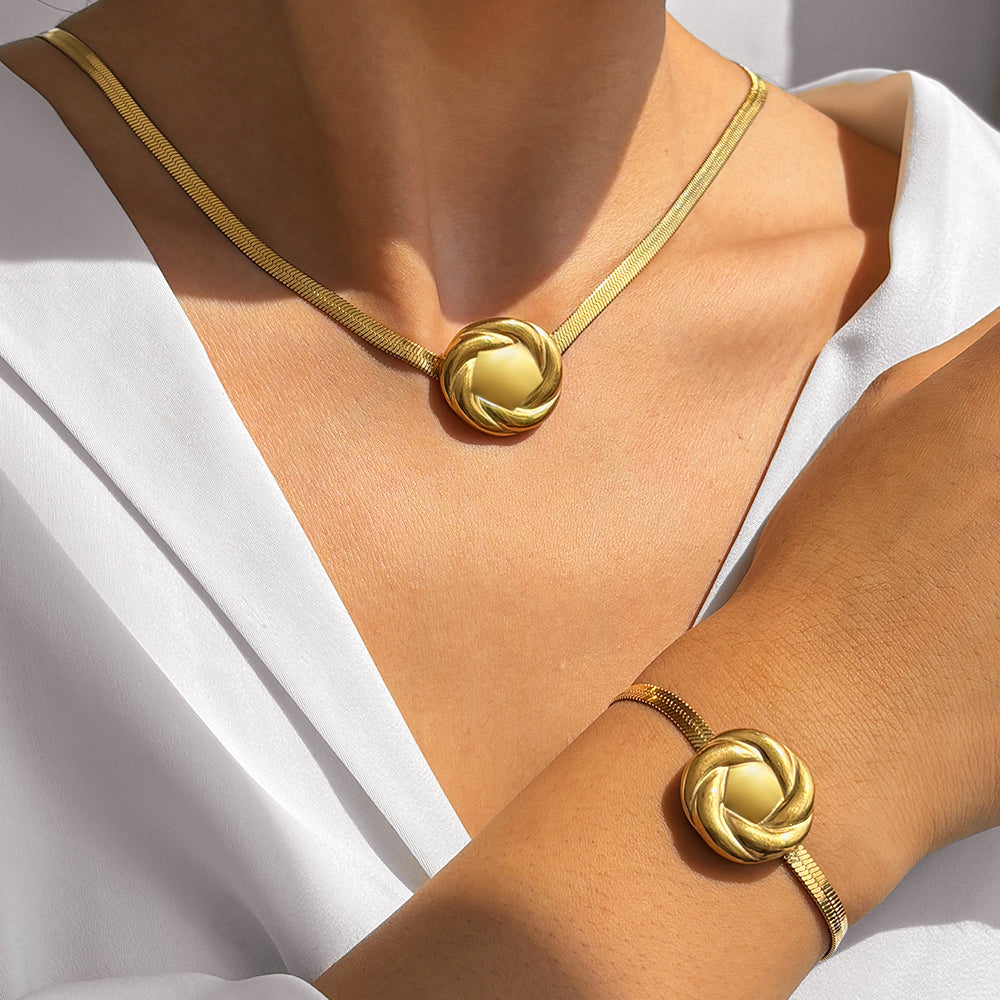 2pc Twisted Medallion Necklace & Bracelet Set