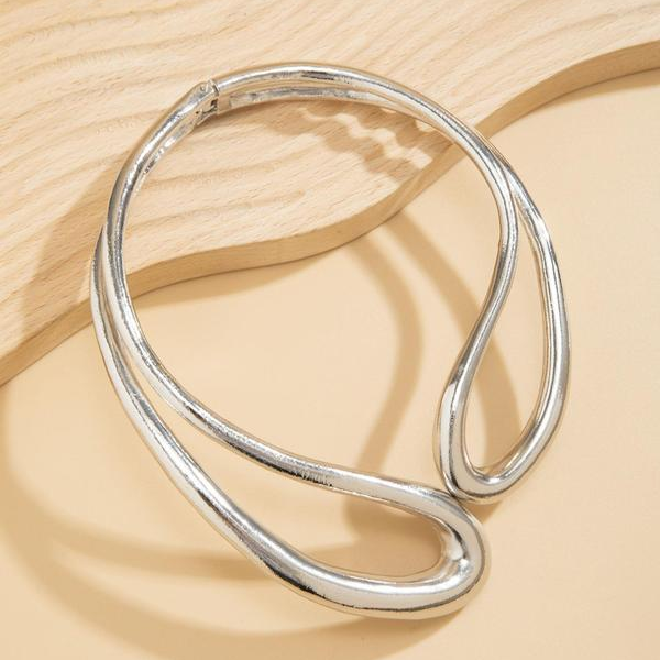 Minimal Hollow Chunky Necklace