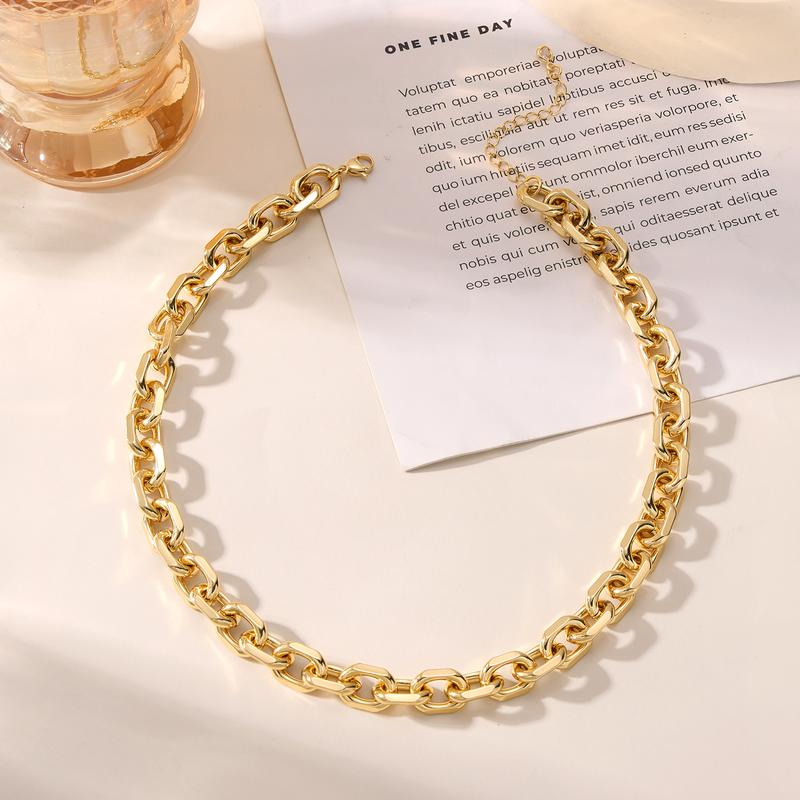 Dainty Paperclip Necklace