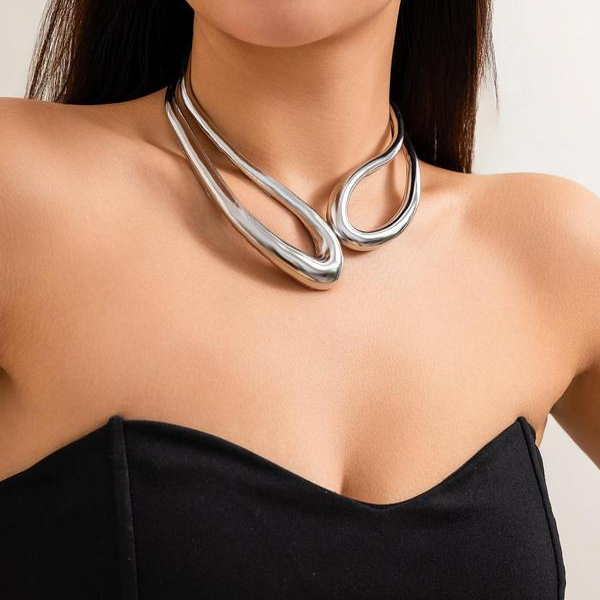 Minimal Hollow Chunky Necklace