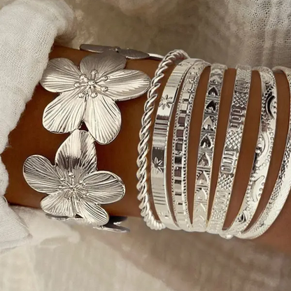 8pc Floral Bracelet Set