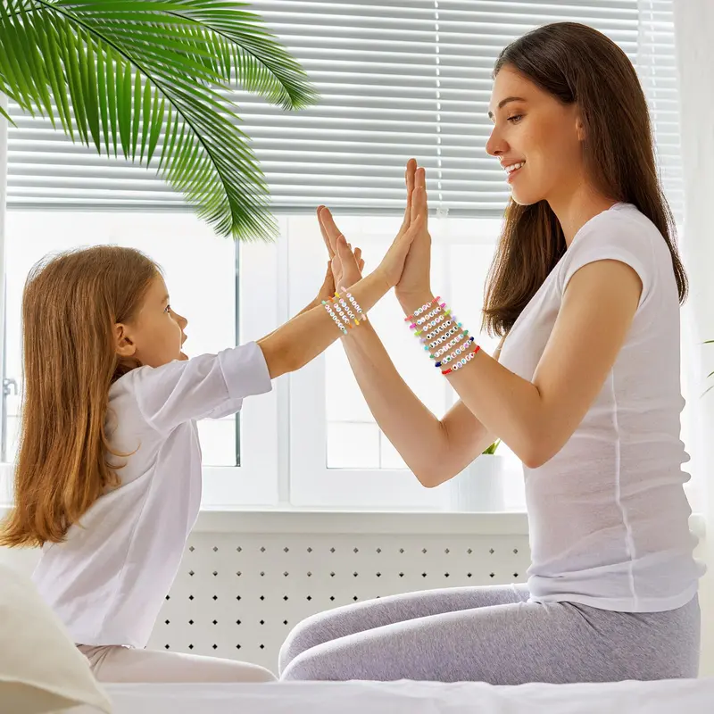 30 Pcs Jesus Loves You Bracelets