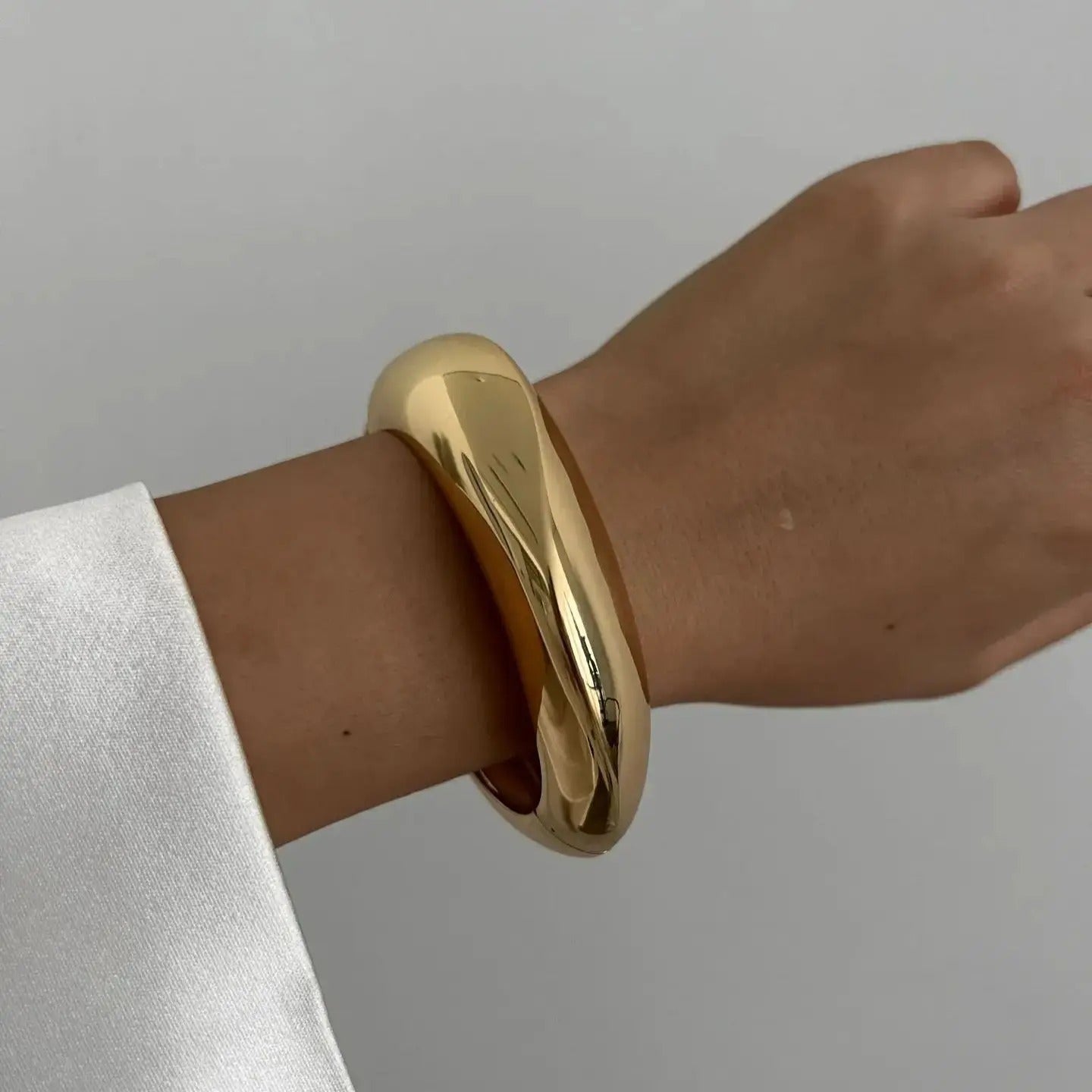 Vintage Minimal Cuff Bangle