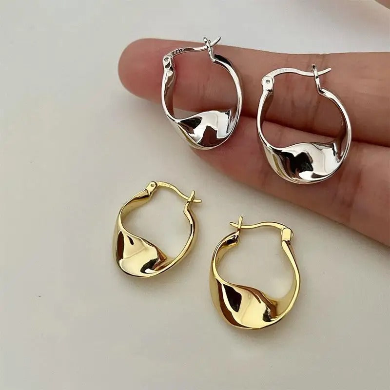 Irregular Wavy Hoop Earrings