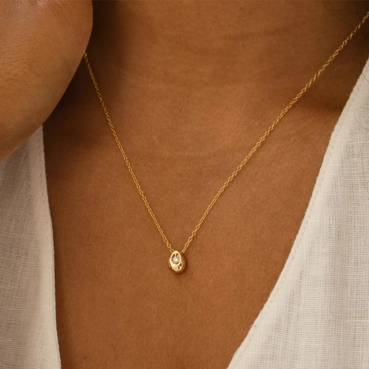 Teardrop Necklace