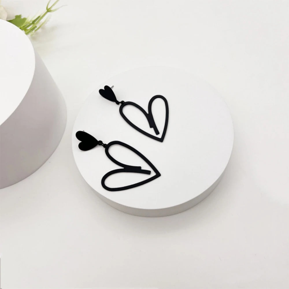 Hollow Love Heart Tassel Earrings